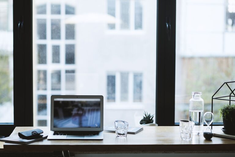 Tips for Organizing a Clutter-Free Workspace to Boost Productivity